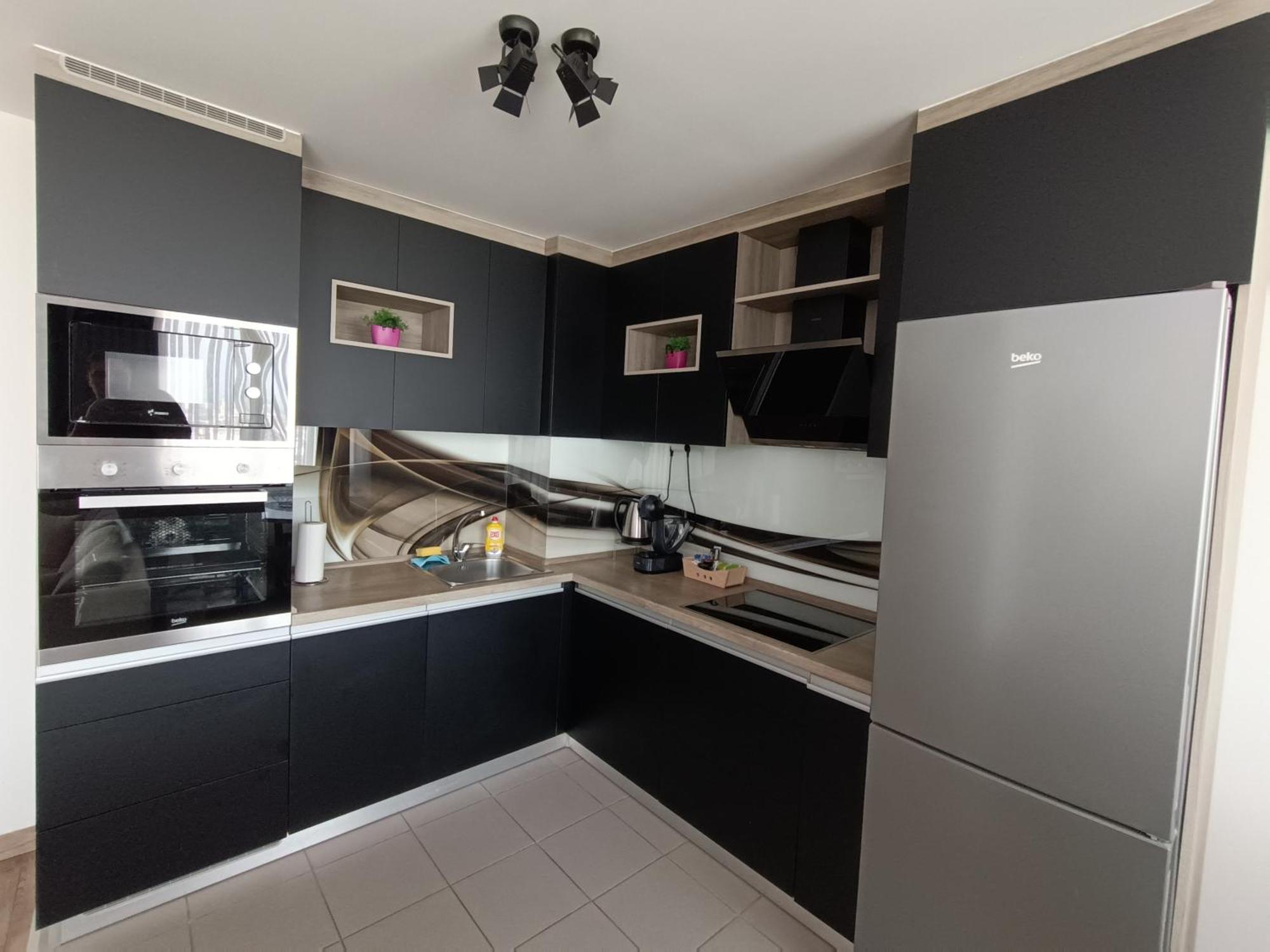 18Th & 16H Floor Secure Luxury Condos With Pool & Fitness Included In Price Skopje Eksteriør bilde